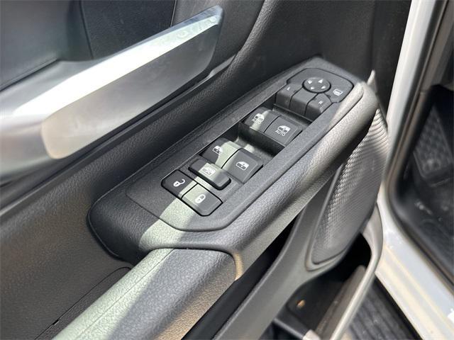 new 2025 Ram 1500 car, priced at $49,921