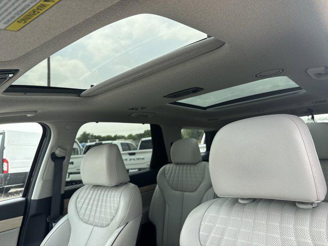 used 2024 Hyundai Palisade car, priced at $38,488