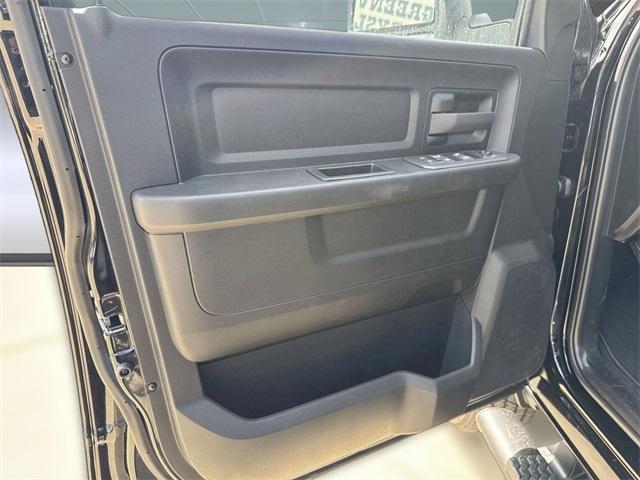 new 2025 Ram 2500 car, priced at $59,992