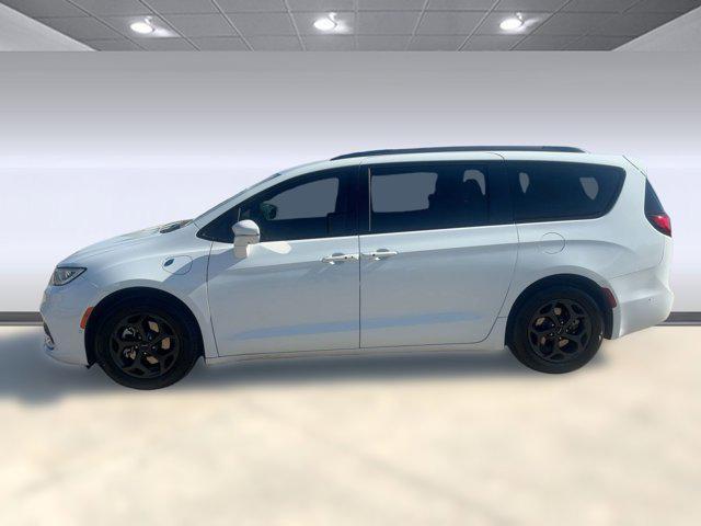 used 2021 Chrysler Pacifica Hybrid car, priced at $20,999