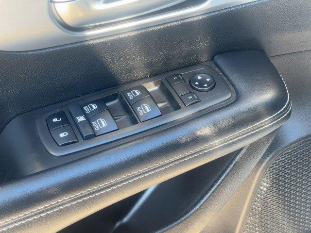 used 2021 Chrysler Pacifica Hybrid car, priced at $20,999