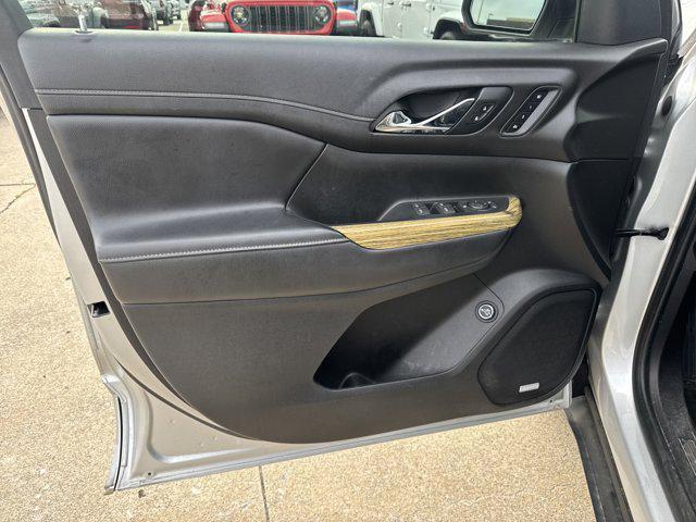 used 2019 GMC Acadia car, priced at $13,999