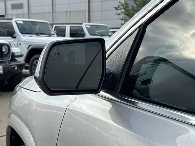 used 2019 GMC Acadia car, priced at $13,999