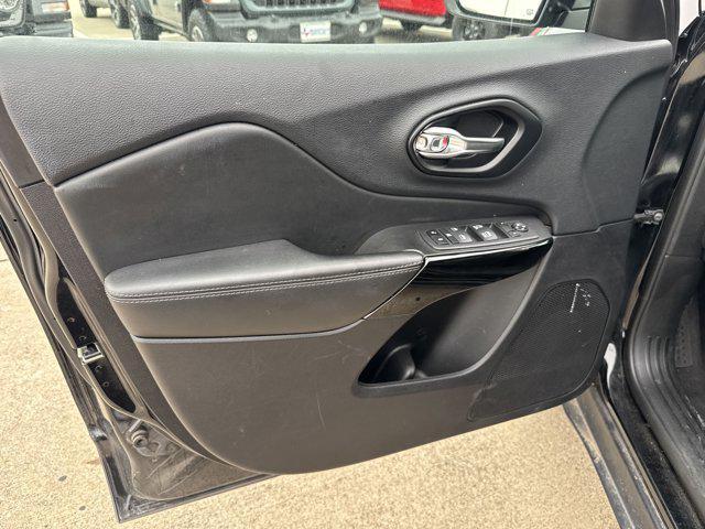 used 2023 Jeep Cherokee car, priced at $21,888