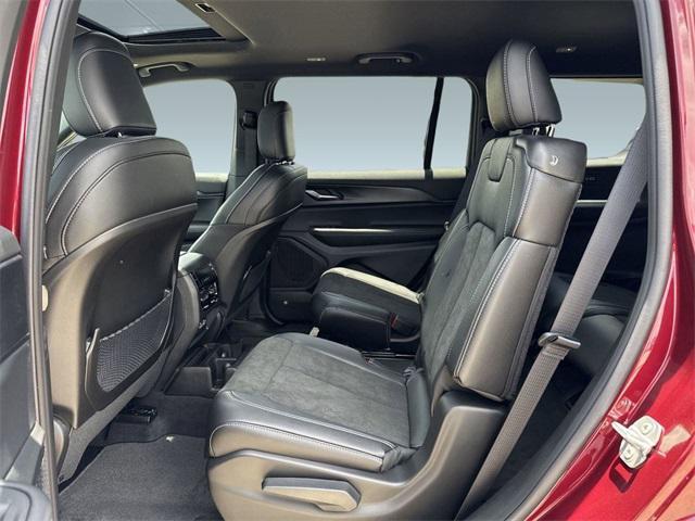 new 2025 Jeep Grand Cherokee L car, priced at $42,491