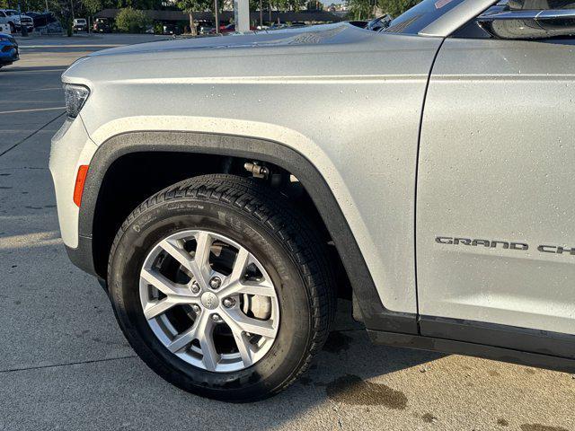 used 2022 Jeep Grand Cherokee car, priced at $29,999