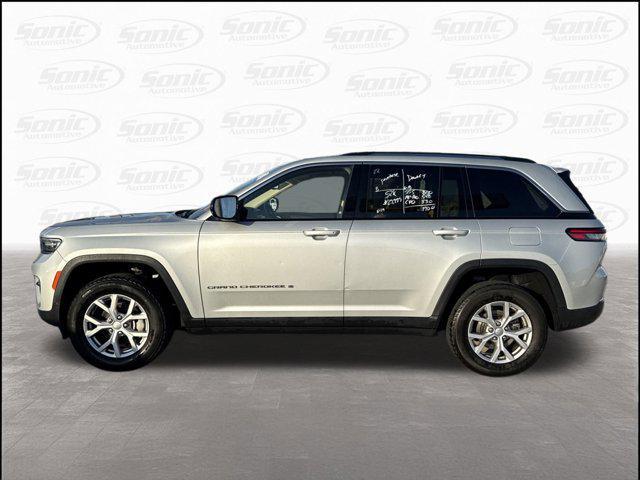 used 2022 Jeep Grand Cherokee car, priced at $29,999