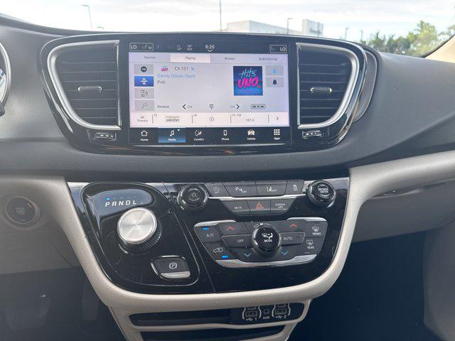 used 2023 Chrysler Pacifica car, priced at $26,498