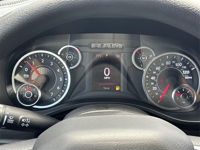 new 2025 Ram 1500 car, priced at $48,014