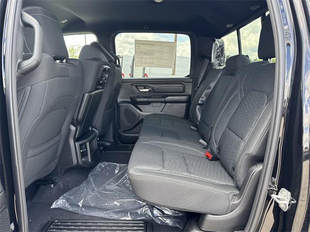 new 2025 Ram 1500 car, priced at $48,014