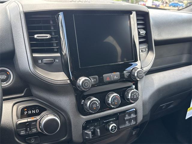 new 2025 Ram 1500 car, priced at $48,014