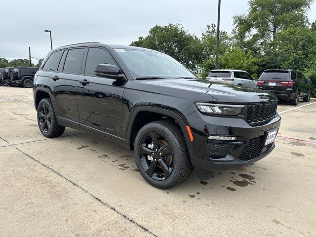 new 2024 Jeep Grand Cherokee car, priced at $46,492