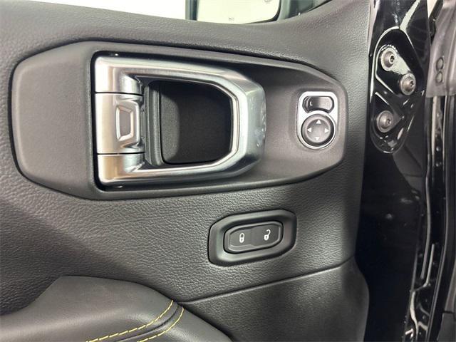 new 2025 Jeep Gladiator car, priced at $41,842