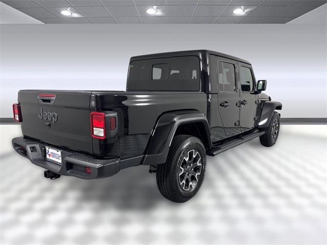 new 2025 Jeep Gladiator car, priced at $41,842