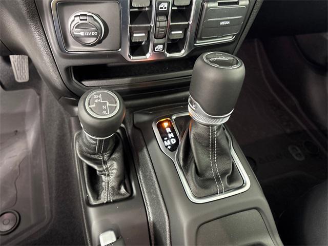 new 2025 Jeep Gladiator car, priced at $47,441
