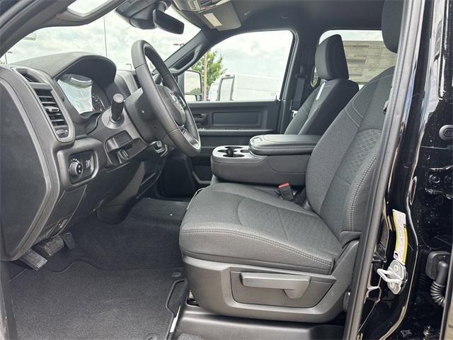 new 2025 Ram 2500 car, priced at $64,591