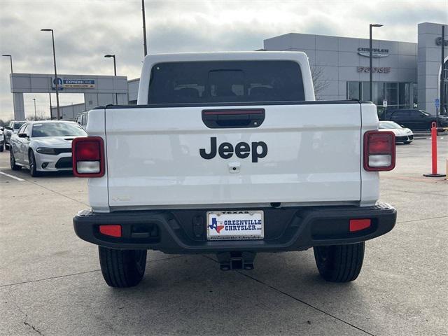 new 2025 Jeep Gladiator car, priced at $48,241