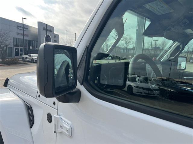 new 2025 Jeep Gladiator car, priced at $46,742