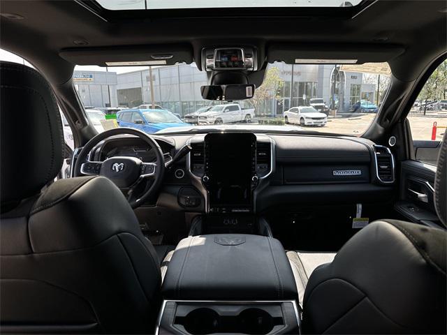 new 2025 Ram 2500 car, priced at $81,921