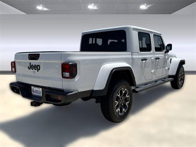 new 2025 Jeep Gladiator car, priced at $44,841