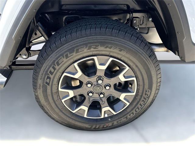 new 2025 Jeep Gladiator car, priced at $44,841
