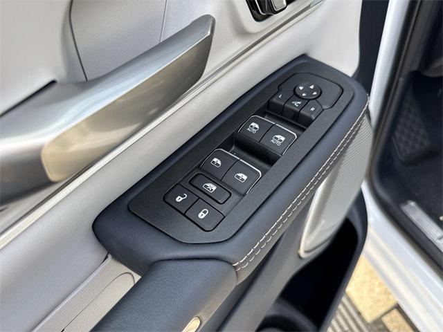 new 2025 Ram 1500 car, priced at $76,421