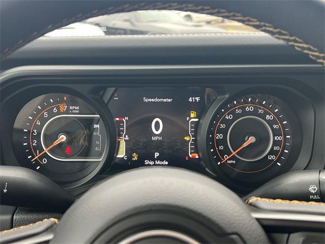 new 2025 Jeep Gladiator car, priced at $49,971