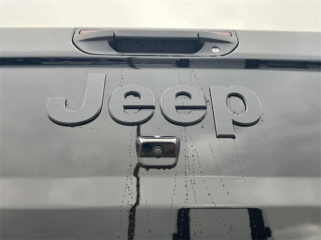 new 2025 Jeep Gladiator car, priced at $49,971