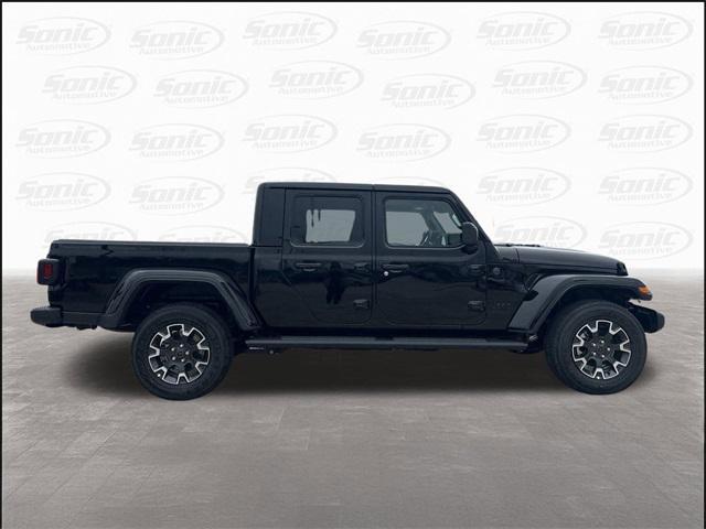 new 2025 Jeep Gladiator car, priced at $49,341