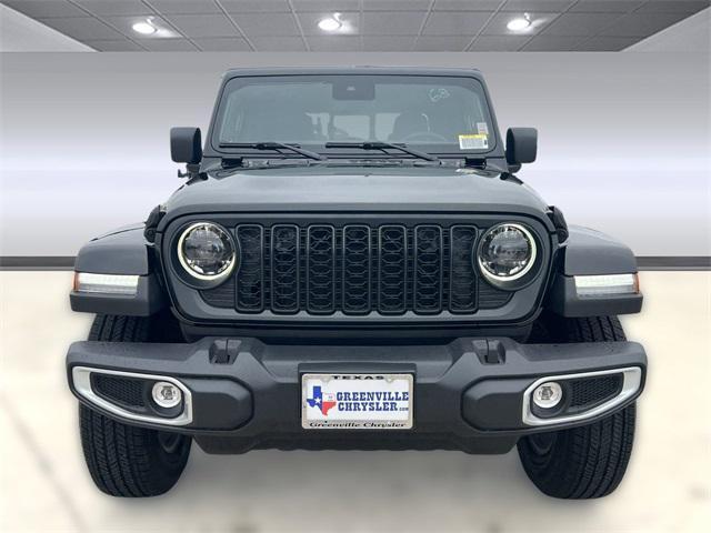 new 2025 Jeep Gladiator car, priced at $49,241
