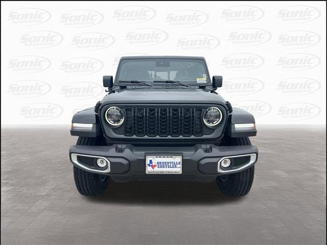 new 2025 Jeep Gladiator car, priced at $49,341