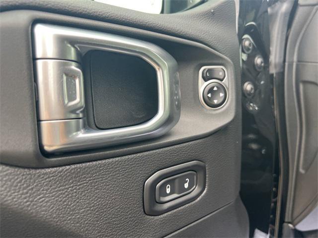 new 2025 Jeep Gladiator car, priced at $53,991