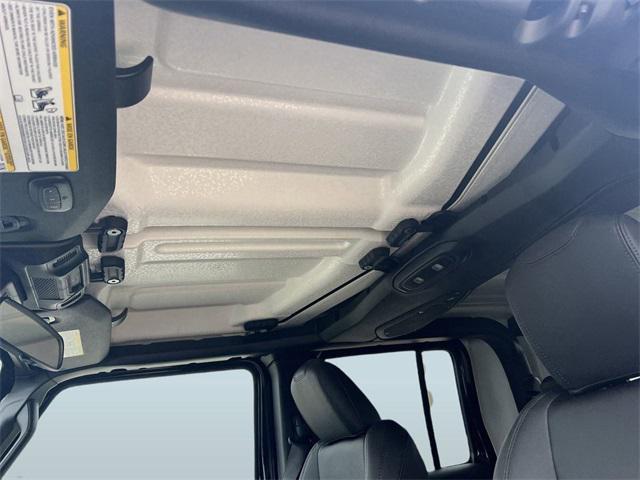 new 2025 Jeep Gladiator car, priced at $49,241