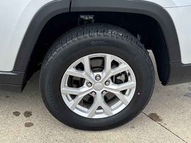 used 2023 Jeep Grand Cherokee L car, priced at $26,198