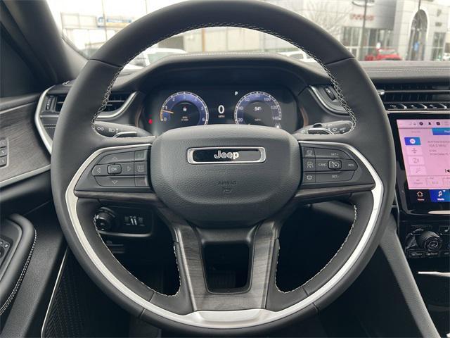 new 2025 Jeep Grand Cherokee L car, priced at $48,672