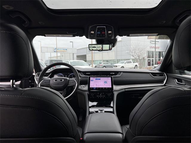 new 2025 Jeep Grand Cherokee L car, priced at $48,672
