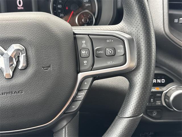 new 2025 Ram 1500 car, priced at $48,021