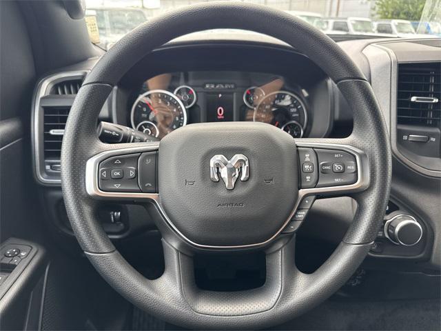 new 2025 Ram 1500 car, priced at $48,021