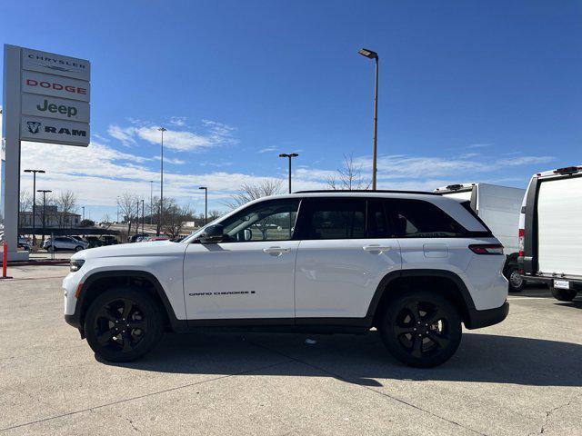 used 2023 Jeep Grand Cherokee car, priced at $27,999