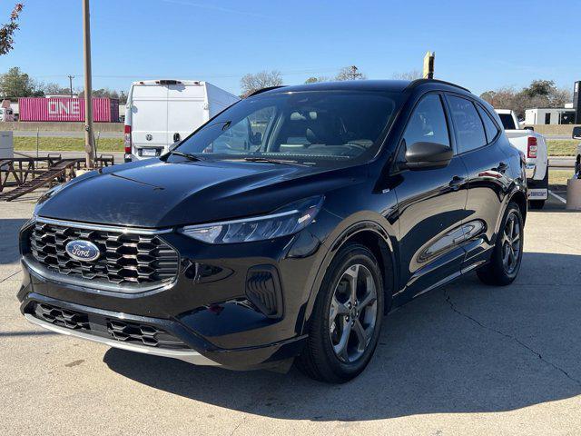 used 2023 Ford Escape car, priced at $20,999