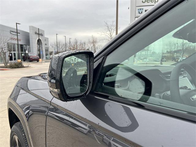 new 2025 Jeep Grand Cherokee L car, priced at $43,491