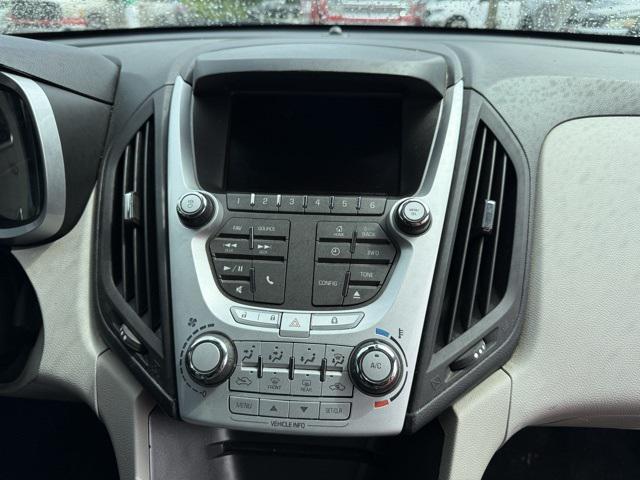 used 2015 Chevrolet Equinox car, priced at $9,894