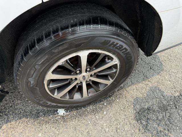 used 2018 Ford Expedition car, priced at $19,617