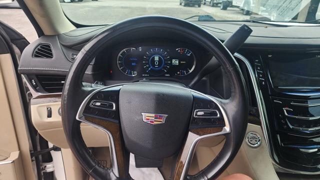 used 2019 Cadillac Escalade ESV car, priced at $28,257