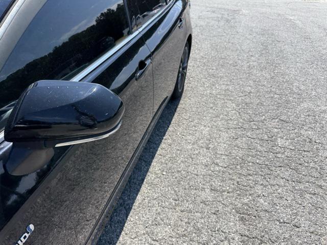 used 2019 Toyota Avalon Hybrid car, priced at $21,800