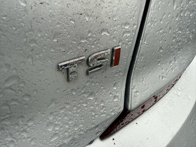 used 2018 Volkswagen Passat car, priced at $8,135