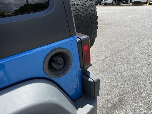 used 2015 Jeep Wrangler Unlimited car, priced at $16,405