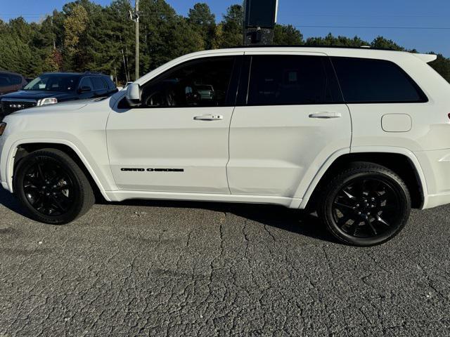 used 2018 Jeep Grand Cherokee car, priced at $17,950