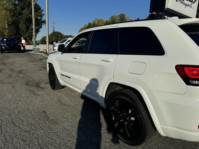 used 2018 Jeep Grand Cherokee car, priced at $17,950