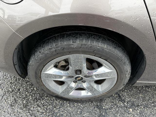 used 2010 Chevrolet Malibu car, priced at $7,950